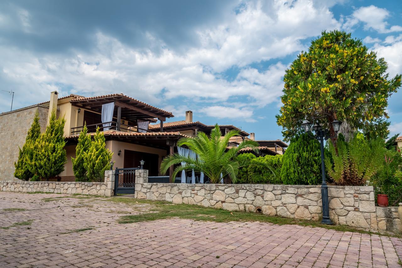 Blue Thea Luxury Villa In Afitos Екстер'єр фото