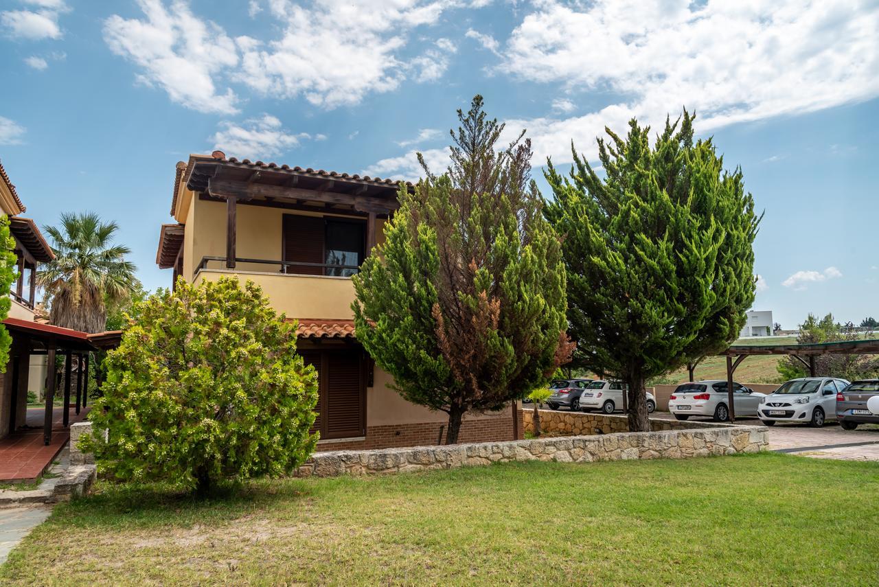 Blue Thea Luxury Villa In Afitos Екстер'єр фото