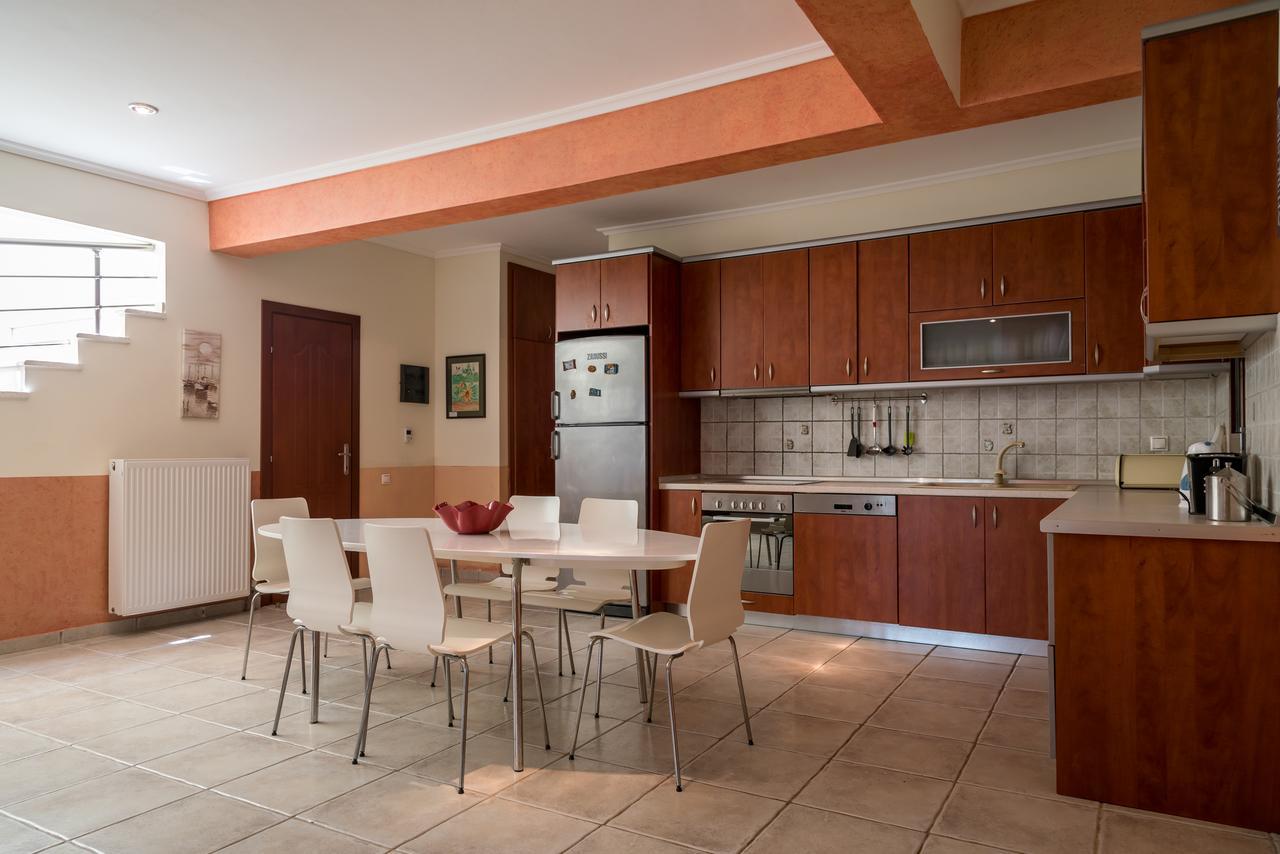 Blue Thea Luxury Villa In Afitos Екстер'єр фото