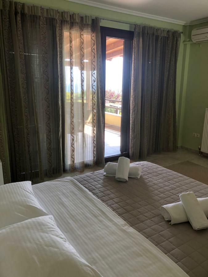 Blue Thea Luxury Villa In Afitos Екстер'єр фото